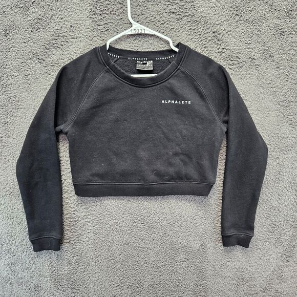 Alphalete‎ Cropped Sweatshirt Womens Small Black Proud But Never Satisfied Print - Picture 1 of 9